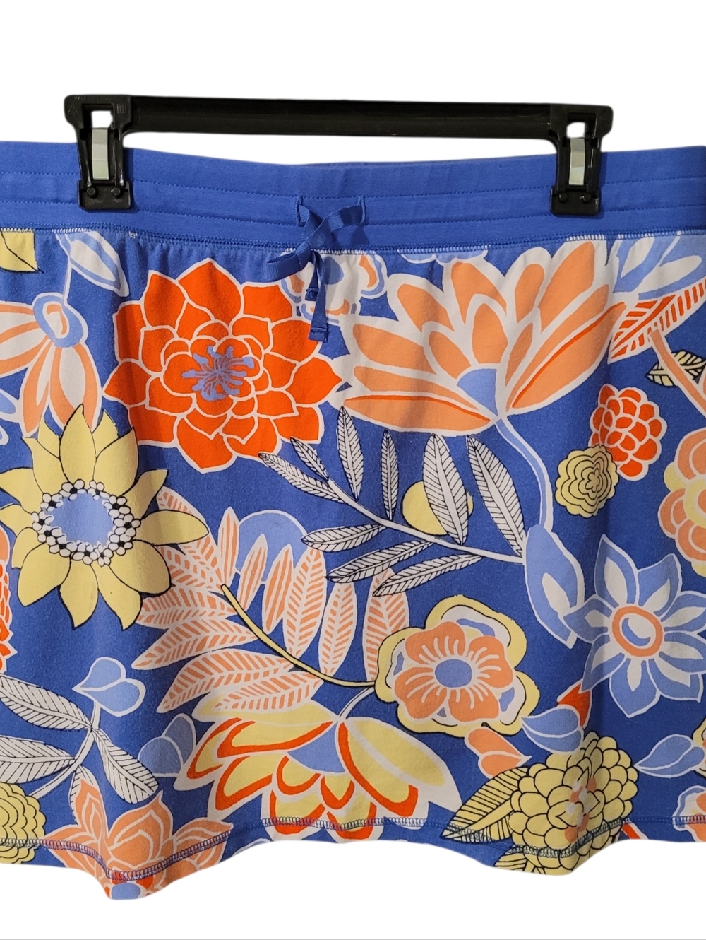 T by Talbots colorful floral skort - L.           A34